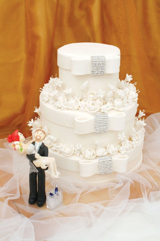 Bolo de Casamento com Laços